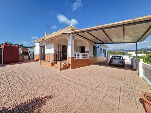 Acker-/Waldstück zum Kauf 490.000 € Estepona 29680
