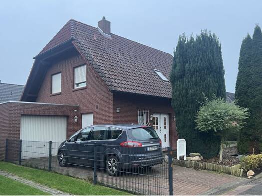 Einfamilienhaus zum Kauf provisionsfrei 359.000 € 4 Zimmer 136 m² 504 m² Grundstück Wildeshausen 27793