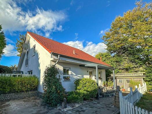 Einfamilienhaus zum Kauf 597.000 € 4 Zimmer 150 m² 387 m² Grundstück Rheidt Niederkassel 53859