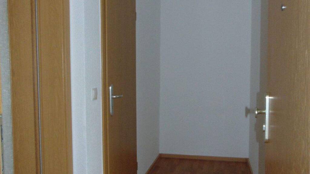 Wohnung zur Miete 250 € 2 Zimmer 46,2 m² 3. Geschoss frei ab 01.05.2026 Leo-Tolstoi-Weg 5 Knieper West Stralsund 18435