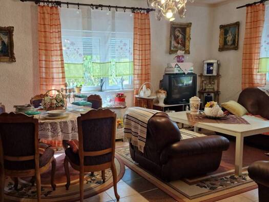 Haus zum Kauf 85.000 € 4 Zimmer 180 m² Erdut