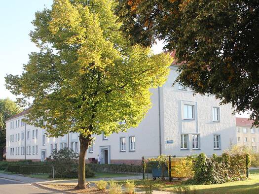 Wohnung zur Miete 287 € 2 Zimmer 52,2 m² 3. Geschoss Weststr. 21 Altdöbern 03229