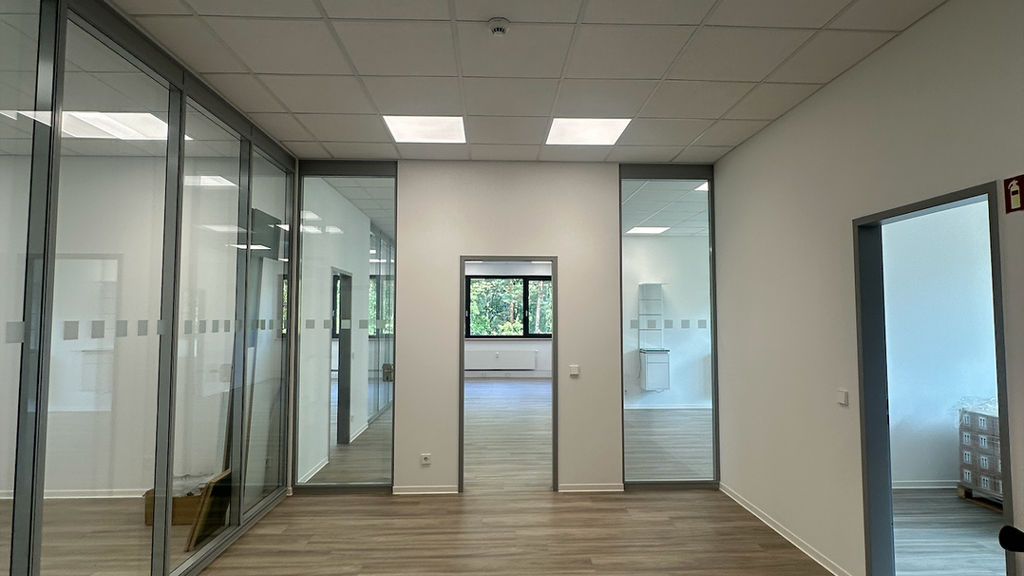 Bürofläche zur Miete provisionsfrei 12,50 € 232 m² Bürofläche Kleinmachnow 14532