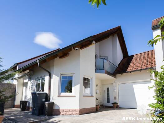 Einfamilienhaus zum Kauf 449.000 € 4 Zimmer 97 m² 315 m² Grundstück Röllfeld Klingenberg am Main / Röllfeld 63911