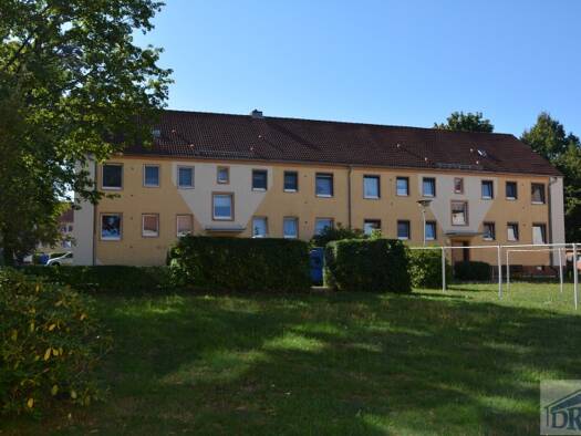 Wohnung zum Kauf 31.200 € 2 Zimmer 52 m² 1. Geschoss Schönau-Berzdorf 02899