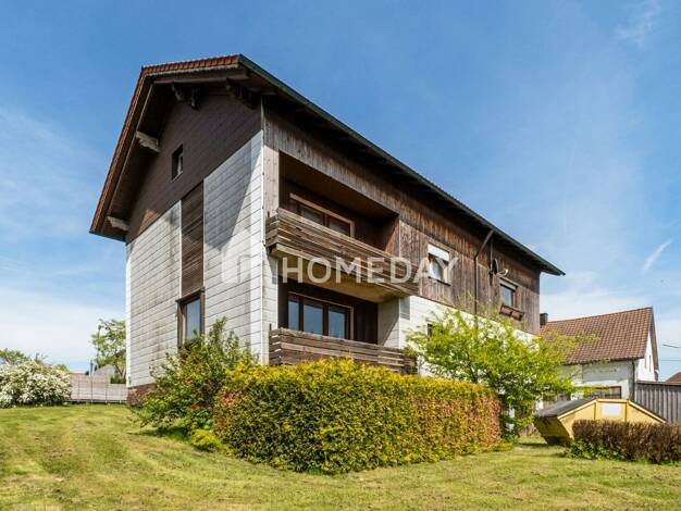 Mehrfamilienhaus zum Kauf 250.000 € 10 Zimmer 293,5 m² 2.420 m² Grundstück Bernstein Windischeschenbach 92670