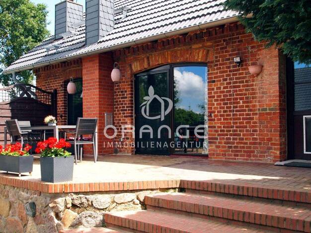 Einfamilienhaus zum Kauf 420.000 € 4 Zimmer 230 m² 2.782 m² Grundstück Schmolde Meyenburg 16945