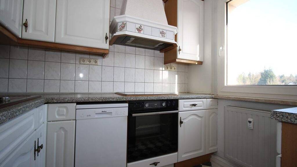 Wohnung zur Miete 357 € 3 Zimmer 56,7 m² 3. Geschoss frei ab sofort Friedensstraße 9 Mehltheuer Rosenbach/Vogtland 08539