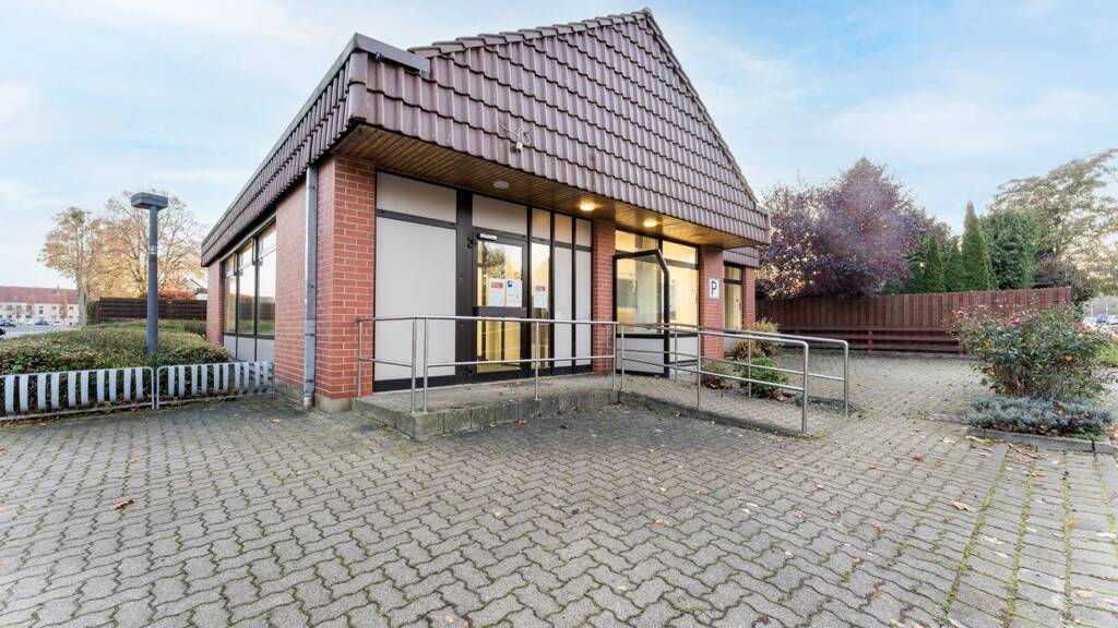 Haus zum Kauf 145.000 € 6 Zimmer 189 m² 439 m² Grundstück Büddenstedt 38372