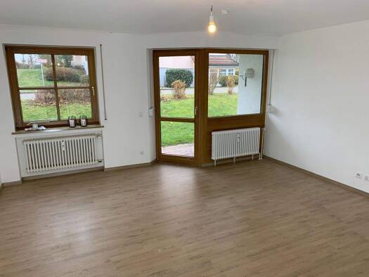 Wohnung zur Miete 350 € 1 Zimmer 35,1 m² EG frei ab sofort Krumbach 86381