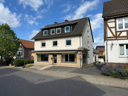 Haus zum Kauf 260.000 € 205 m² 678 m² Grundstück Sand Bad Emstal 34308