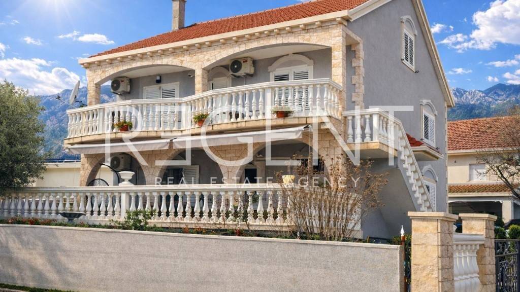 Haus zum Kauf 450.000 € 6 Zimmer 1 m² Orebic