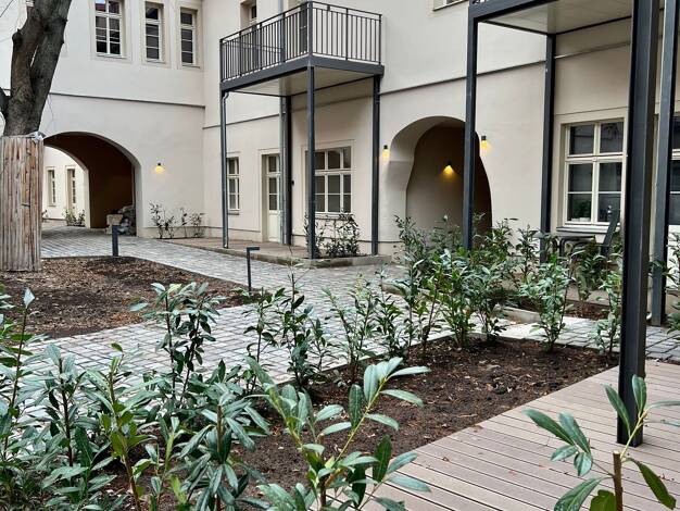 Wohnung zur Miete 1.220 € 2 Zimmer 124,2 m² EG frei ab sofort Kleine Klausstraße 16 Altstadt Halle (Saale) 06108