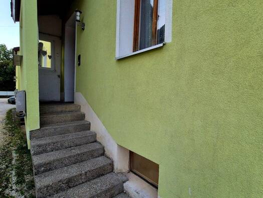 Haus zur Miete 1.700 € 6 Zimmer 139 m² frei ab sofort Klingenstein Blaustein 89134