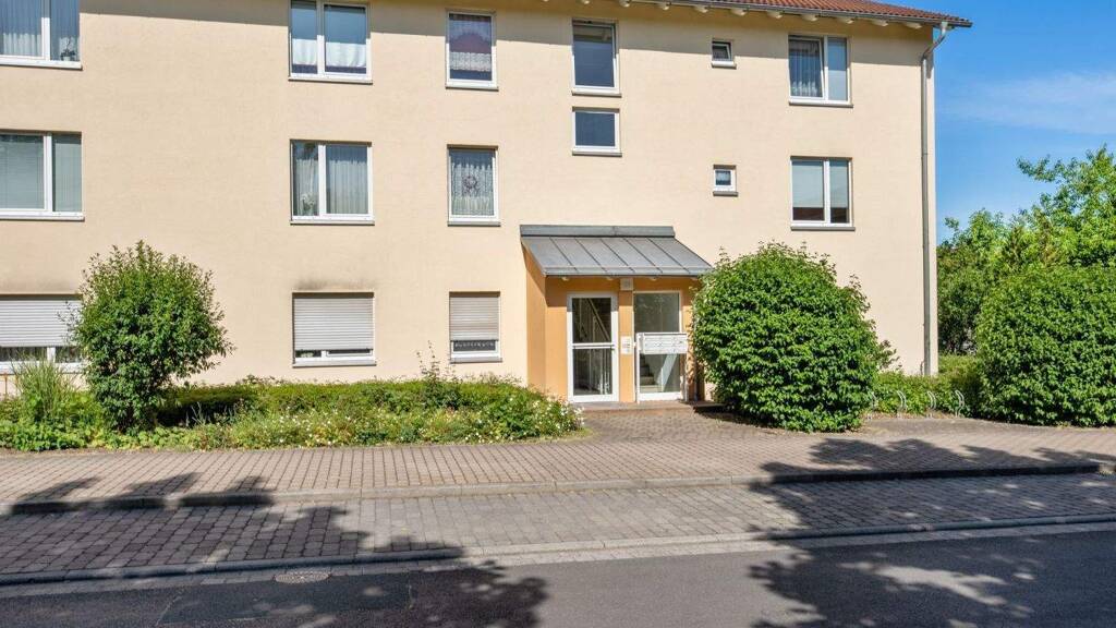 Wohnung zum Kauf 140.000 € 2 Zimmer 62,8 m² 3. Geschoss Holzhausen Leipzig 04288