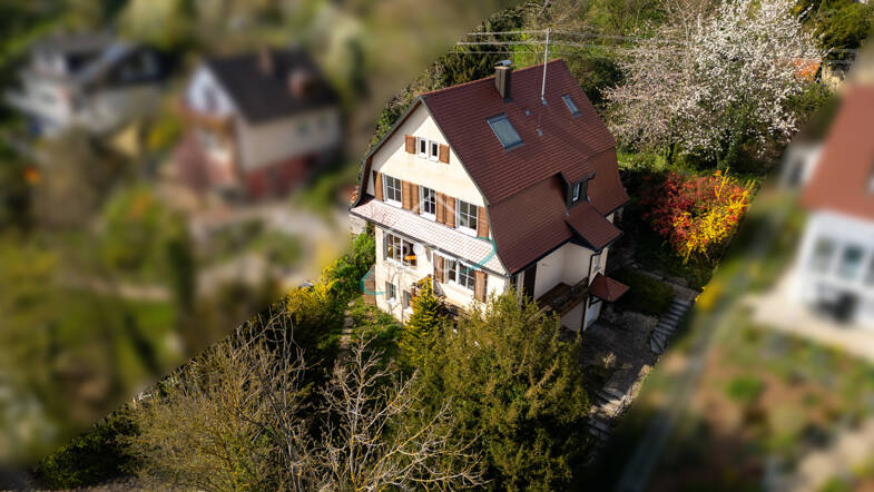 Einfamilienhaus zum Kauf 394.000 € 10 Zimmer 204,1 m² 976 m² Grundstück Langenburg Langenburg 74595