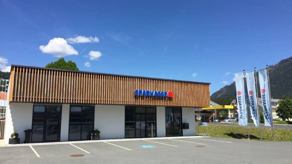 Laden zur Miete 100 m² Verkaufsfläche Kötschach 555 Kötschach-Mauthen 9640