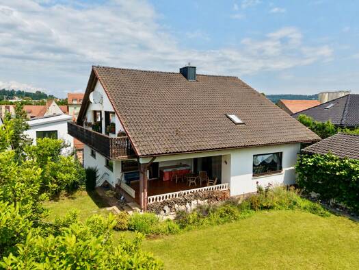 Mehrfamilienhaus zum Kauf 349.000 € 8 Zimmer 309,7 m² 806 m² Grundstück Altenkunstadt 96264