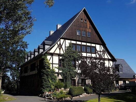 Sonstiges zum Kauf 665.000 € 20 Zimmer 87 m² 10.081 m² Grundstück Bergen 08239