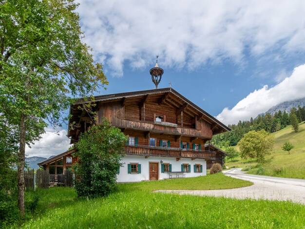 Bauernhaus zur Miete 6.600 € 5 Zimmer 306 m² 2.700 m² Grundstück Ellmau 6352