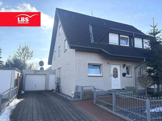 Doppelhaushälfte zum Kauf 374.000 € 5 Zimmer 120 m² 375 m² Grundstück Spradow Bünde 32257
