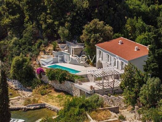 Haus zum Kauf 5 Zimmer 300 m² Ciovo Trogir