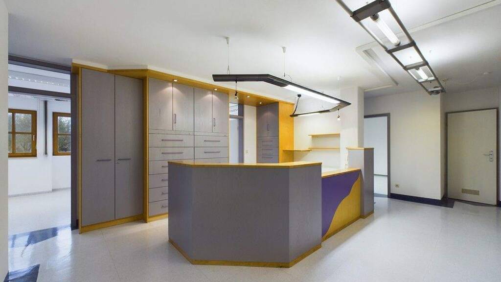 Bürogebäude zur Miete provisionsfrei 1.495 € 9 Zimmer 169 m² Bürofläche Nittendorf 93152