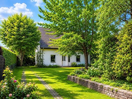 Einfamilienhaus zum Kauf 550.000 € 8 Zimmer 275 m² 1.814 m² Grundstück Fürstenwalde Fürstenwalde/Spree 15517