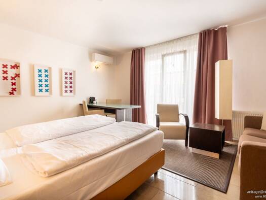 Studio zur Miete auf Zeit 1.290 € 1 Zimmer 40 m² frei ab sofort Stadtmitte Stadtbezirk 1 40210