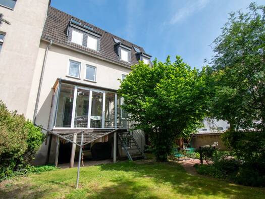 Wohnung zum Kauf 550.000 € 9 Zimmer 204 m² Schkeuditz 04435