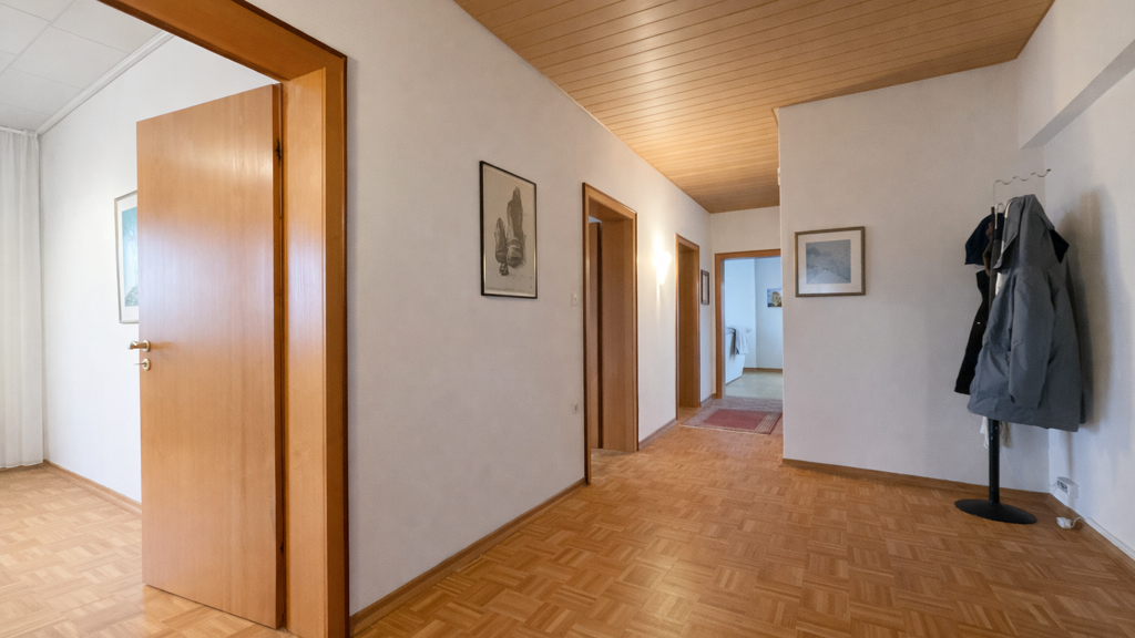 Mehrfamilienhaus zum Kauf 299.000 € 8 Zimmer 250 m² 920 m² Grundstück Malsfeld 34323