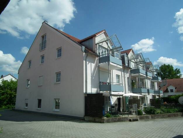 Wohnung zur Miete 370 € 1 Zimmer 37,6 m² 1. Geschoss frei ab 01.09.2025 Am Klostergarten 6 Massing Massing 84323