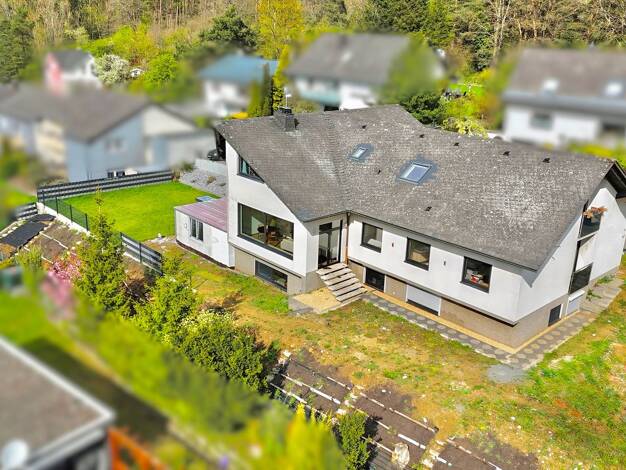 Mehrfamilienhaus zum Kauf 1.095.000 € 13 Zimmer 423 m² 1.062 m² Grundstück Burg Herborn 35745
