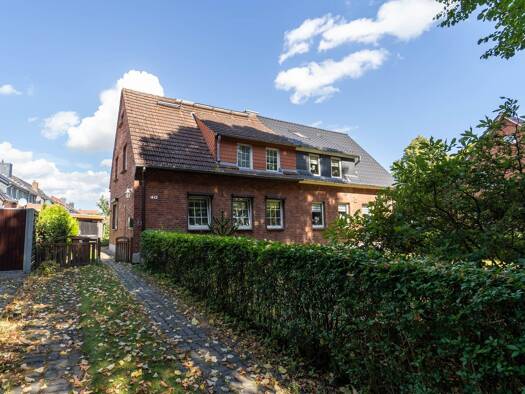 Doppelhaushälfte zum Kauf 429.900 € 5 Zimmer 123 m² 325 m² Grundstück frei ab 01.11.2026 Reutershagen Rostock 18069