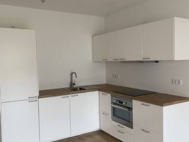 Terrassenwohnung zur Miete 694 € 1 Zimmer 34 m² Werner-von-Siemens-Allee Röthenbach Röthenbach an der Pegnitz 90552