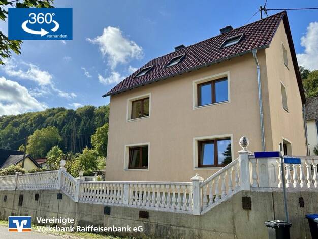 Einfamilienhaus zum Kauf 299.000 € 7 Zimmer 145 m² 1.030 m² Grundstück Immerath Immerath 54552