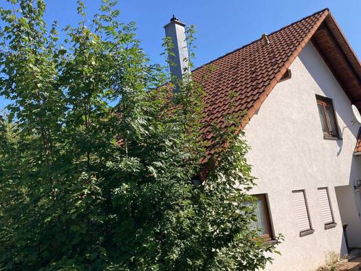 Einfamilienhaus zum Kauf 299.000 € 3,5 Zimmer 112 m² 789 m² Grundstück frei ab sofort Im Kloster 21 Stadtgebiet Sankt Georgen im Schwarzwald 78112