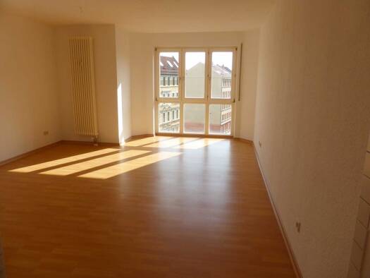 Wohnung zur Miete 340 € 1 Zimmer 37 m² 5. Geschoss frei ab 01.10.2026 Blumenstraße 10 Zentrum-Nord Mitte 04105