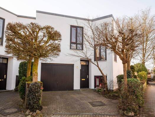 Doppelhaushälfte zum Kauf 649.000 € 5 Zimmer 121,3 m² 346 m² Grundstück Kreienkoppel 17 Poppenbüttel Hamburg 22399