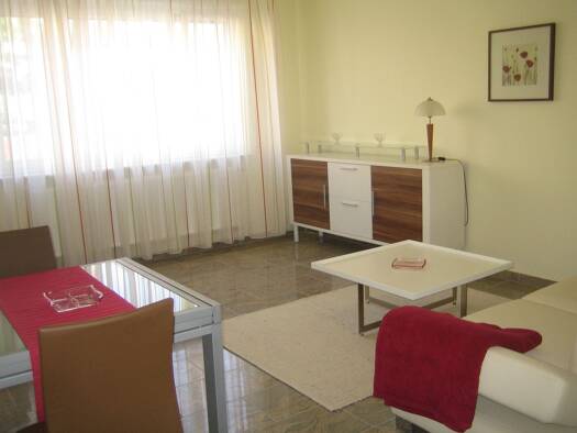 Wohnung zur Miete auf Zeit 1.550 € 2 Zimmer 60 m² frei ab sofort Süd Süd 70180