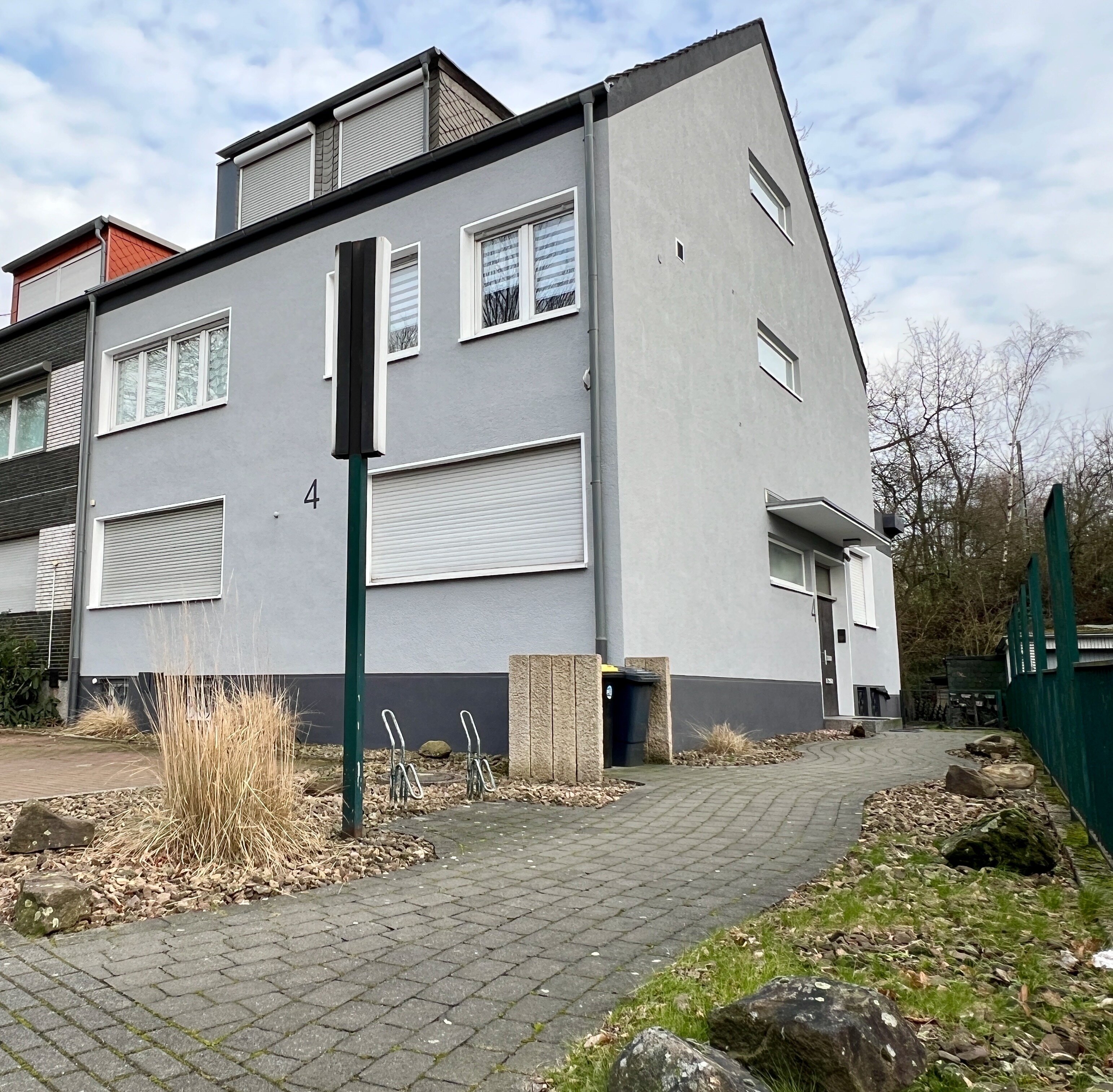 Bürofläche zum Kauf 230.000 € 8 Zimmer 175,5 m²<br/>Bürofläche Baukau - West Herne 44653