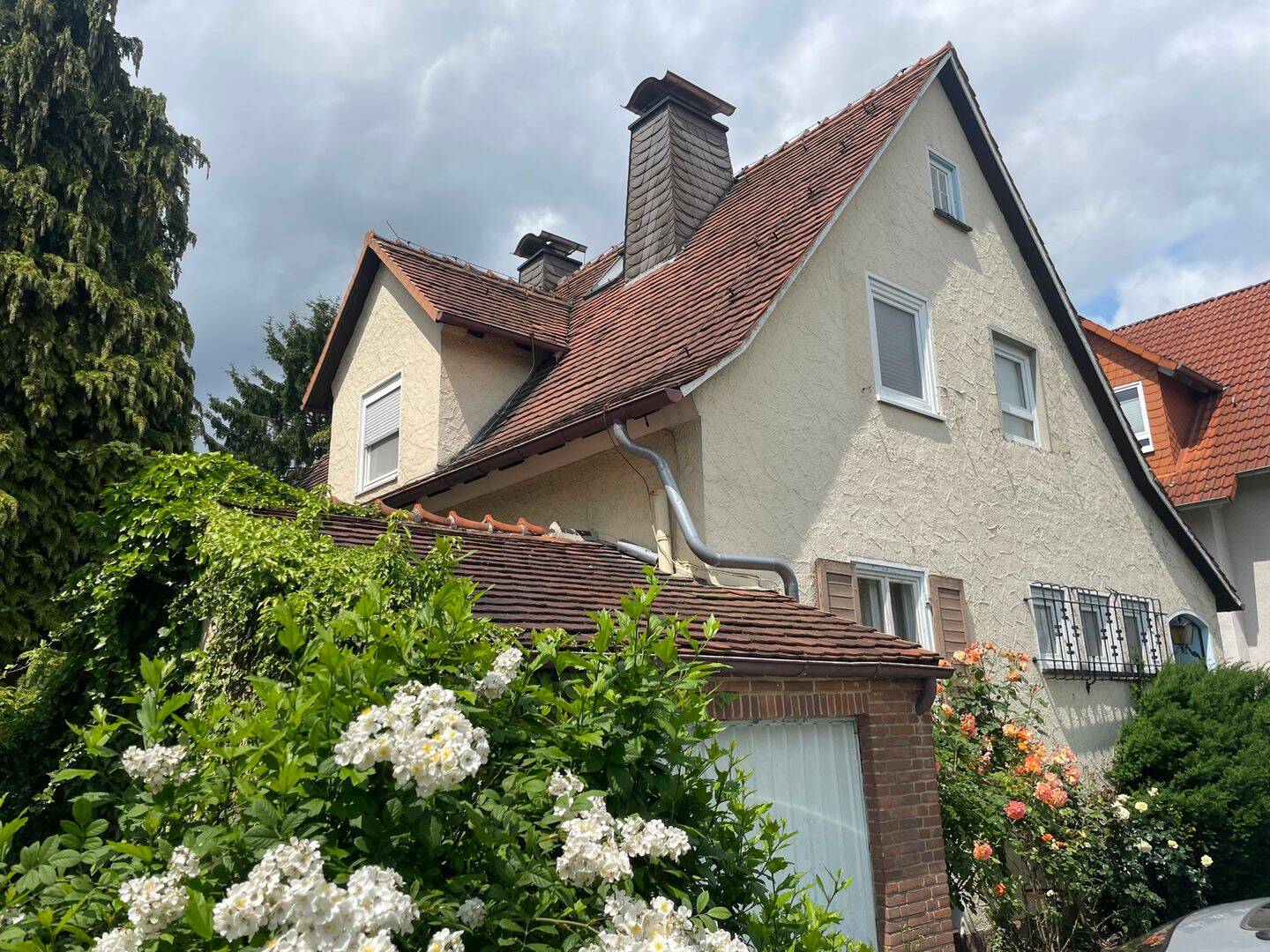 Einfamilienhaus mit Garage in Kassel Niederzwehren