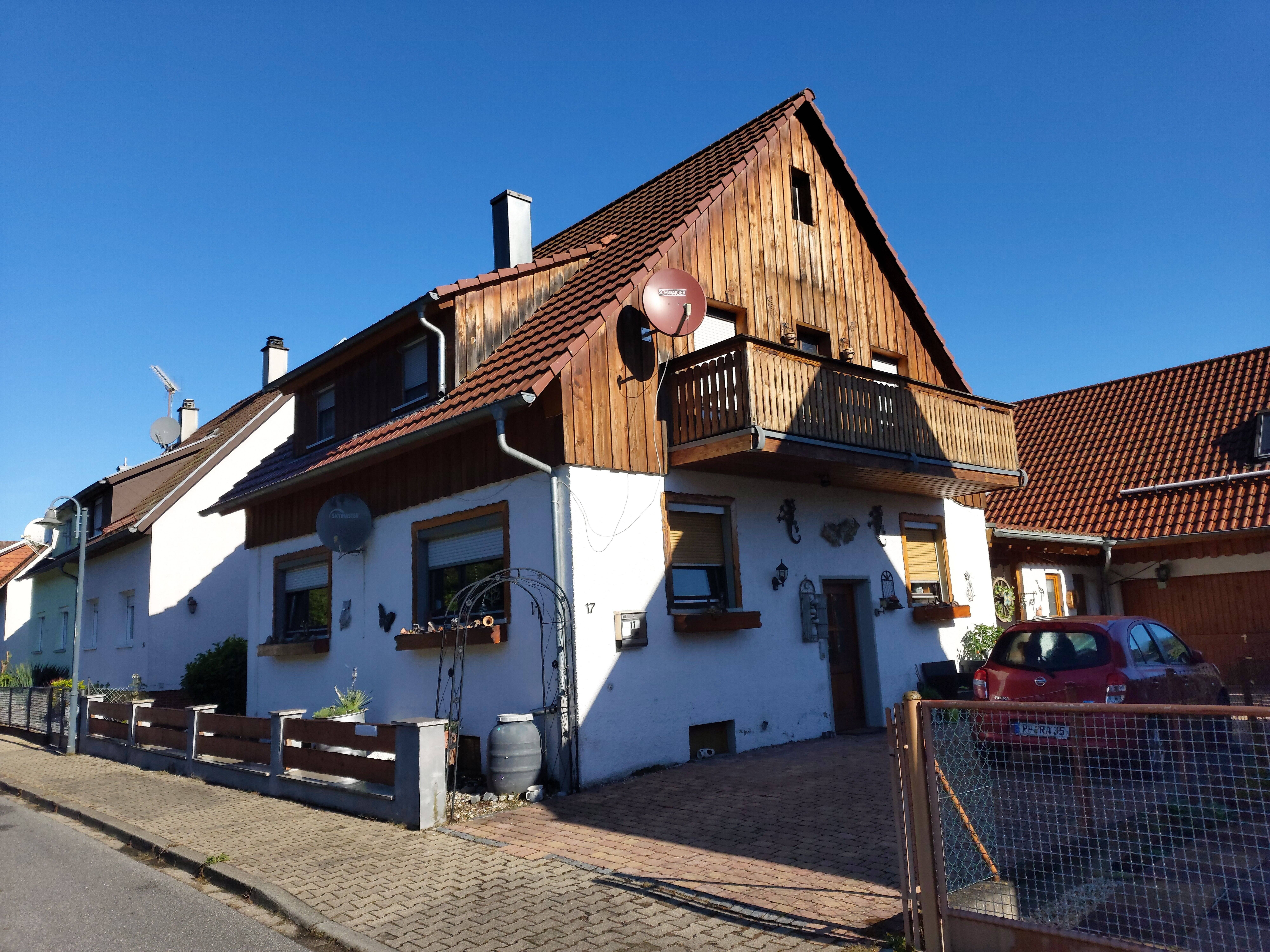 Haus zum Kauf 348.000 € 5 Zimmer 120 m²<br/>Wohnfläche 259 m²<br/>Grundstück Singen Remchingen 75196