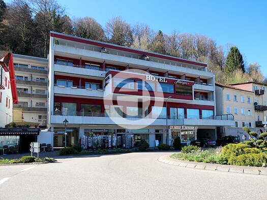 Laden zum Kauf 149.000 € 324 m² Verkaufsfläche Bad Herrenalb 76332