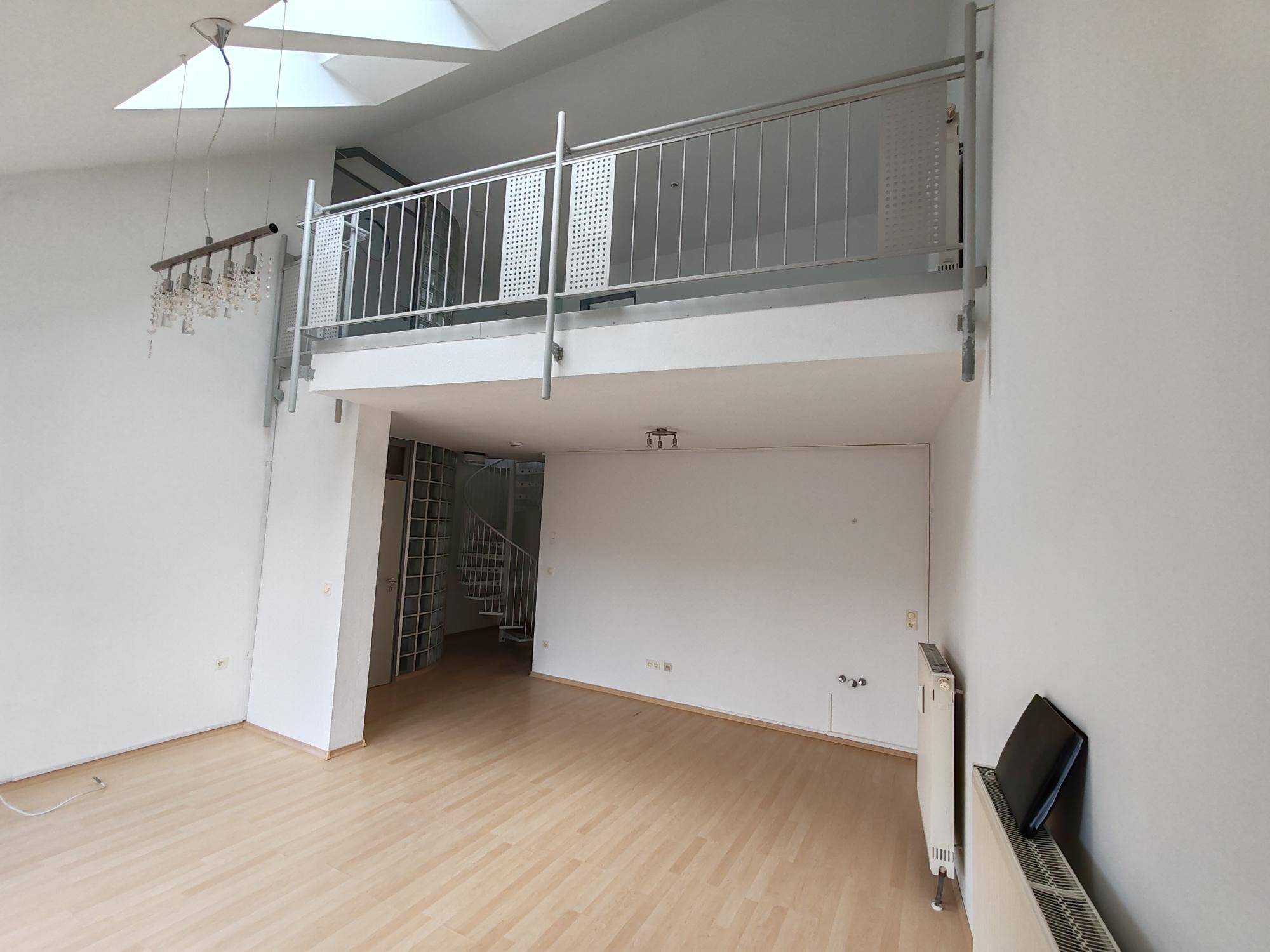 Wohnung zur Miete 450 € 2 Zimmer 82 m²<br/>Wohnfläche 2.<br/>Geschoss Kramerstraße 15 Furth Furth im Wald 93437