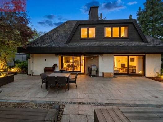 Villa zum Kauf 898.000 € 6 Zimmer 180 m² 1.254 m² Grundstück frei ab sofort Gehrden Gehrden 30989