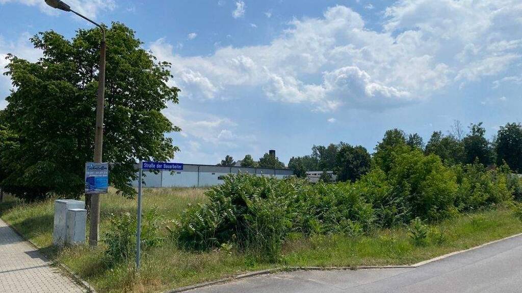 Grundstück zum Kauf 118.000 € 950 m² Grundstück Lucka 04613