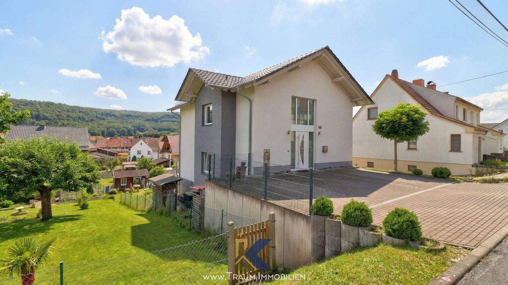 Einfamilienhaus zum Kauf provisionsfrei 324.000 € 5 Zimmer 157 m² 493 m² Grundstück Falken Treffurt 99830