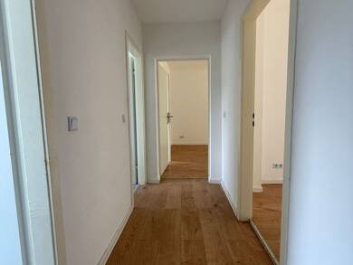 Wohnung zur Miete 340 € 3 Zimmer 56,6 m² 2. Geschoss frei ab sofort Neue Str. 7 Möllenhagen Möllenhagen 17219