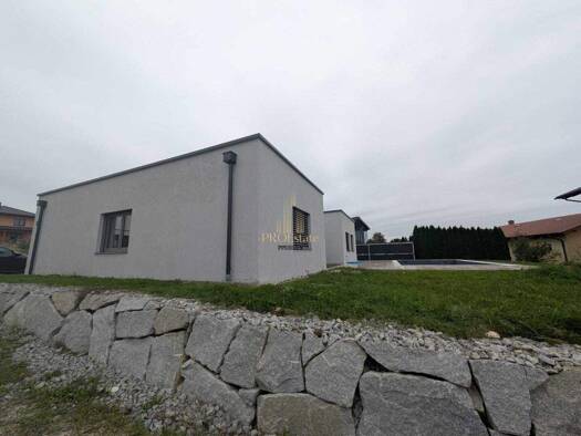 Bungalow zum Kauf 4 Zimmer 140,7 m² 751 m² Grundstück Peuerbach 4722